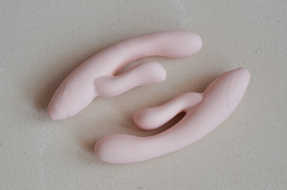 ceramic-rabbits - COURTNEY-FAULKNER - A-THESISSS-SHOW